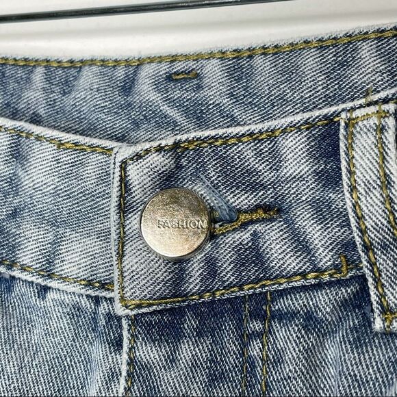 Shein Denim Ripped Distressed Mom Jean Shorts High Rise - Picture 4 of 6